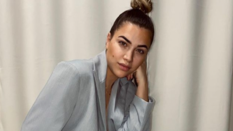 Performoi me të për herë të fundit, Sara prek me dedikimin për Lili Cingun