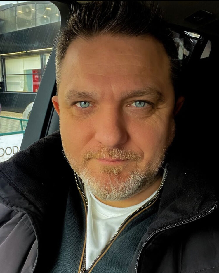 Këtu ka falsitet/ Juli për banorët: ‘Zemra, shpirti’ kot