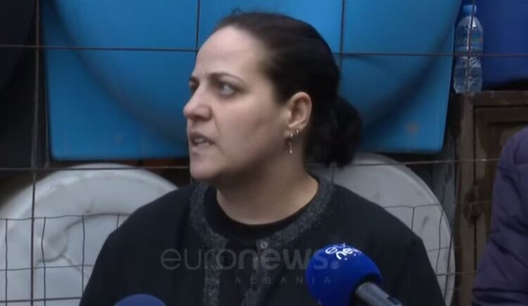 Flasin nëna dhe tezja e Sibora Abedinit: “Nuk ka vrarë veten, e vranë”