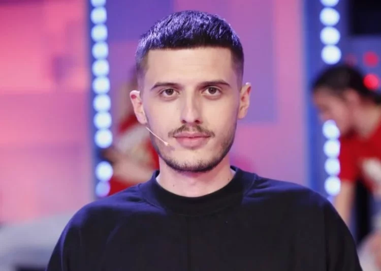 Zemrat e dashuruara të përgatiten: Bardhi surprizë për 14 shkurtin