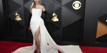 Grammy: Celine Dion ‘i dhuron’ Taylor Swift çmimin për albumin e vitit