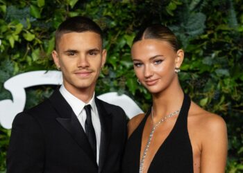 Romeo Beckham dhe Mia Regan ndahen pas 5 vitesh lidhje