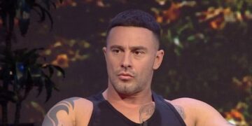 23 vite më e re, njihuni me të dashurën e Robert Berishës