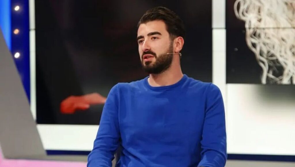 “Sa për të kaluar kohën”, Xhonatan Islami thumbon njërin nga çiftet e BBV3