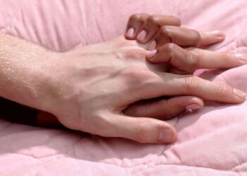 A na bën të ndjehemi më mirë seksi i rastësishëm?