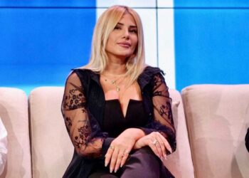 “Qaj, qaj”, produksioni nxiti vajzën e Ilnisës gjatë telefonatës së djeshme