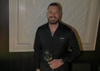 “Kam patur një histori me Romeon” agjentja imobiliare rrëfen flirtin