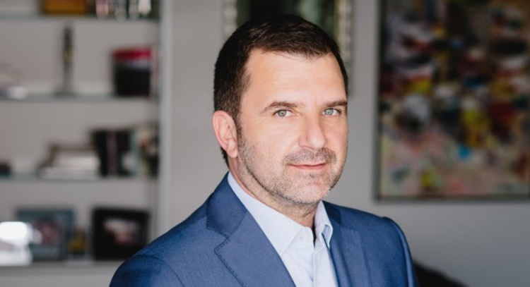 Berisha para se të akuzojë Bollinon, duhet të përmendë Sandër Frangajn