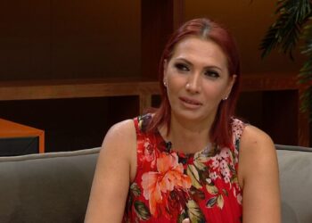 ‘Përballon negativitet’/ Ja cilin prej banorëve shikon Desara në finale