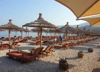 Nuk kanë të ardhura! Më shumë se gjysma e shqiptarëve s’bëjnë pushime