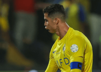 VIDEO/ Ronaldo bën gjestin e turpshëm në fushë