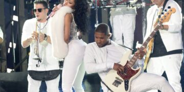 “Nuk duhet ta kisha bërë” Usher pendohet që goditi Nicki Minaj në të pasme