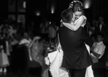 Shenjat e horoskopit që preferojnë dasma tradicionale