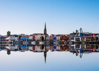 Vendet evropiane ku njerëzit kalojnë më pak kohë në punë