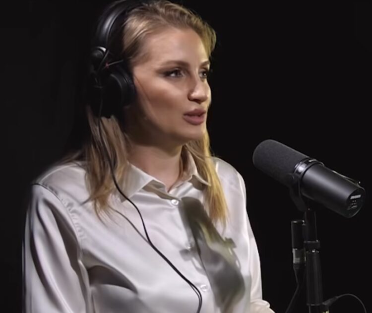 Me lot në sy, Beniada rrëfen tmerrin e largimit drejt Italisë