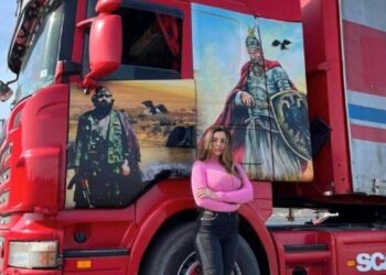 Nga shqiptarë apo italianë? Kamionistja shqiptare rrëfen ngacmimet në punë