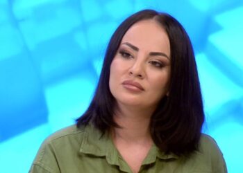 Sara i përgjigjet Stresit: Duhet t’i vijë turp për atë deklaratë!