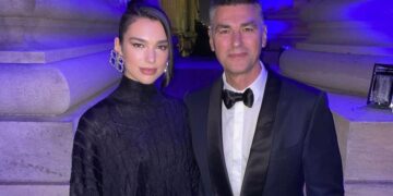 I ati i feston ditëlindjen, ja urimi special i Dua Lipës