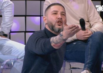 Buçi tenton të përplaset fizikisht me konkurrentin e ‘Për’puthen’