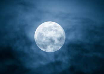 Sot hëna e plotë në Peshore, ndikimi i saj tek shenjat e horoskopit