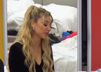 “Po humb shumë vlera”/ Sara K komenton romancën Bardhi-Sara