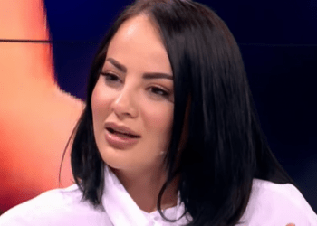 “A do merret njeri me moralin e saj?”, Sara thumbon Julian