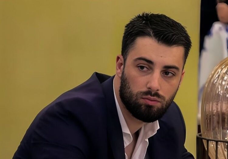 “S’i ka shkuar askush në studio”, Meritoni tregon si e ka mbështetur Romeon