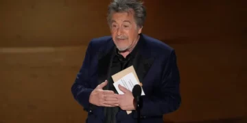 Al Pacino bëhet viral në rrjet për prezantimin e filmit më të mirë