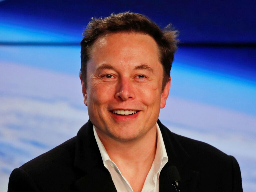 “Më largon depresionin”/ Elon Musk zbulon drogën që përdor