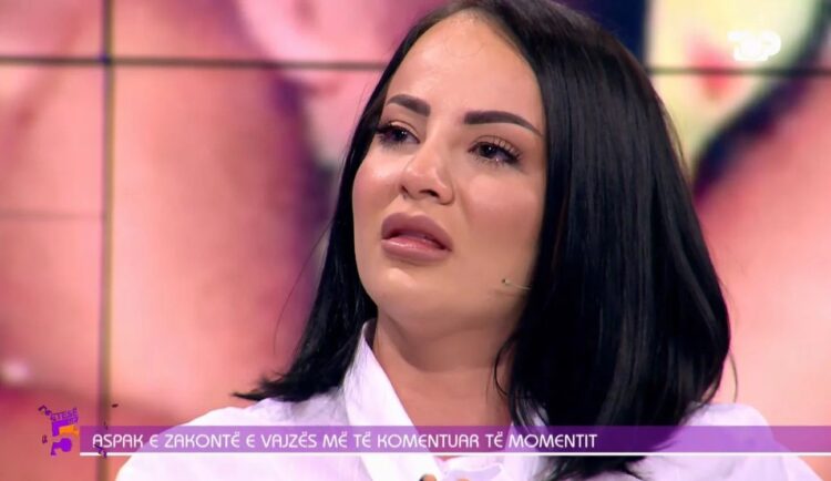 “Ka tentuar të më rrëmbejë”, Sara rrëfen makthin e përjetuar nga i ati