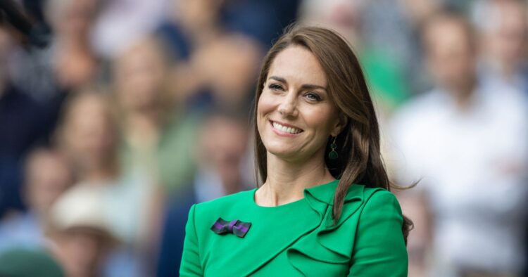Pse Kate Middleton nuk e tregoi më parë diagnozën e kancerit?