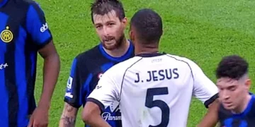 “U tregua racist”, mbrojtësi i Napolit zbulon fjalët e Acerbit në fushë