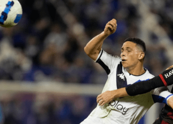 Skandali në klubin argjentinas, 4 futbollistë arrestohen për përdhunim