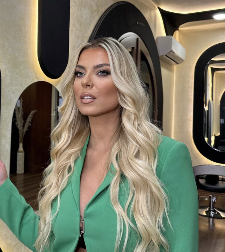 Rike me një mesazh për Rozën: Me ty deri në fund!