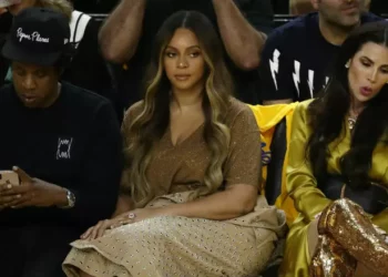 Këto tre shenja të horoskopit nuk kanë kurrë xhelozi për partnerët e tyre