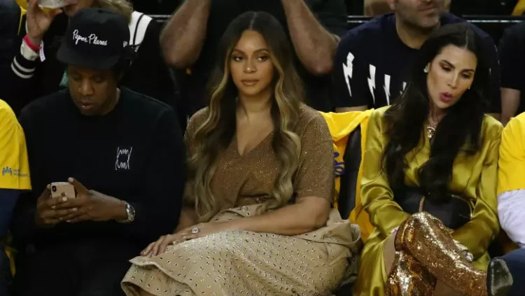 Këto tre shenja të horoskopit nuk kanë kurrë xhelozi për partnerët e tyre