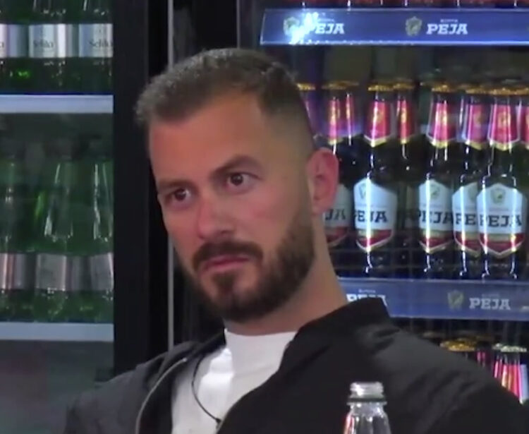 Egla këshillon Romeon: Burrat qajnë mos ki frikë