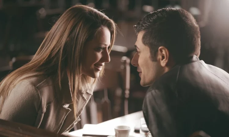 Dy shenjat e horoskopit që do të nxjerrin në pah hijeshinë e tyre sot