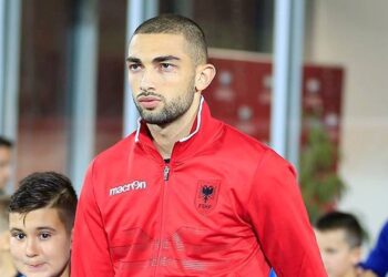 Eros Grezda heq dorë nga futbolli, deklarata e papritur e tij