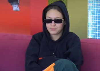 Liami e zgjoi duke e lagur me ujë/ Ja reagimi i Françeskës