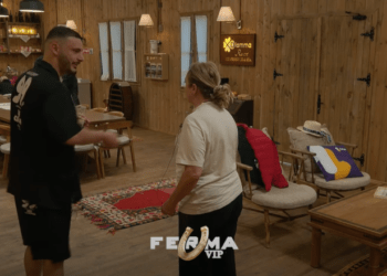 Dijonisi: Valerin e kanë pushtuar demonët, kërcen natën para pasqyrës