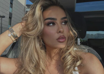 Upss! Rrëzohet në skenë/ Xhensila: Uroj të mos e keni kapur këtë