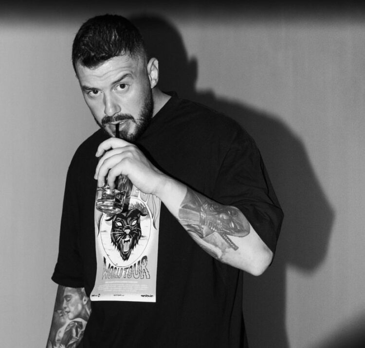 “Më hoqi nga Instagrami se kishte të dashurën xheloze”/Romeo-Rozës: Cilën?