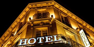 I dinit?! Këto gjëra nuk duhet t’i bëni kurrë në hotel