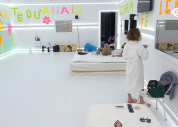 “Le nam me ato c*ca jashtë”/ Egla debaton me Ilnisën dhe Meritonin