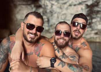 “Kam ndjesinë sikur po i braktis”/ Romeo flet i përlotur për vëllezërit