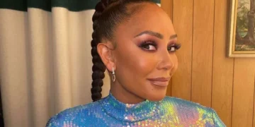Mel B flet për seksualitetin:Gjithmonë kam menduar se femrat janë të bukura