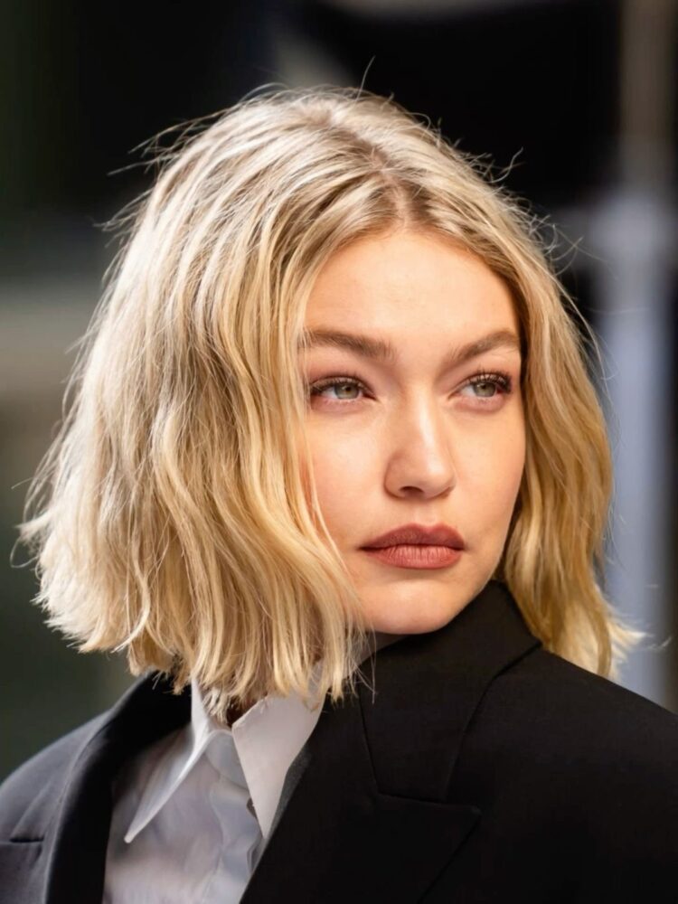 Disa udhëzime se si të mbroni flokët gjatë verës