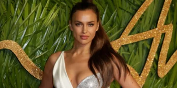 Irina Shayk s’i lë aspak vend imagjinatës me fotosesionin e fundit