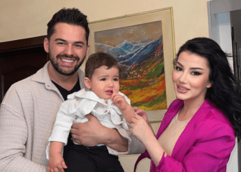 Si po të duket jeta në Tiranë? Selvija shuan kureshtjen e ndjekësve